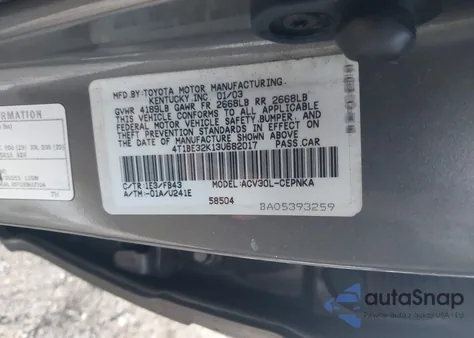 2003 Toyota Camry Le z USA, uszkodzony, nr VIN 4T1BE32K13U682017